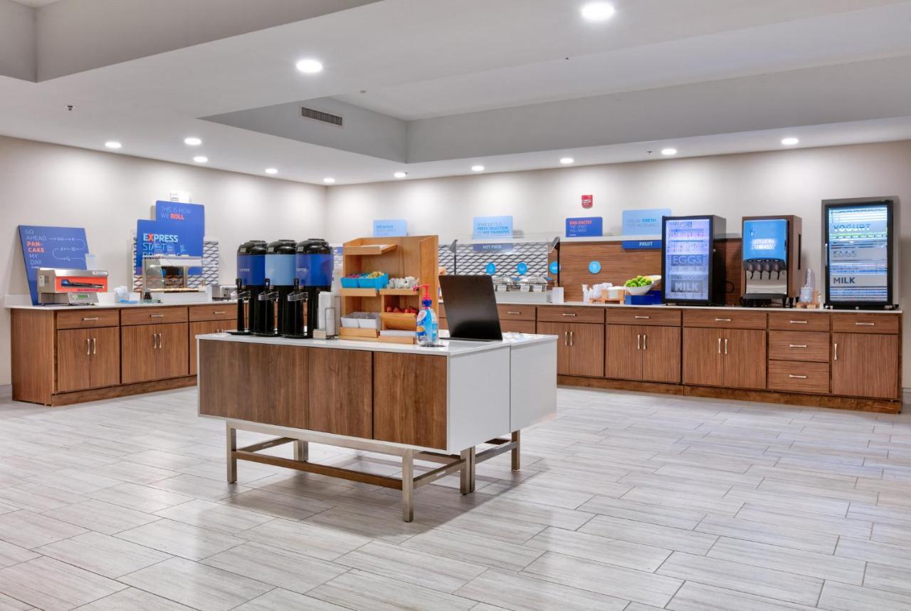 Holiday Inn Express Hotel & Suites Shakopee By Ihg Экстерьер фото