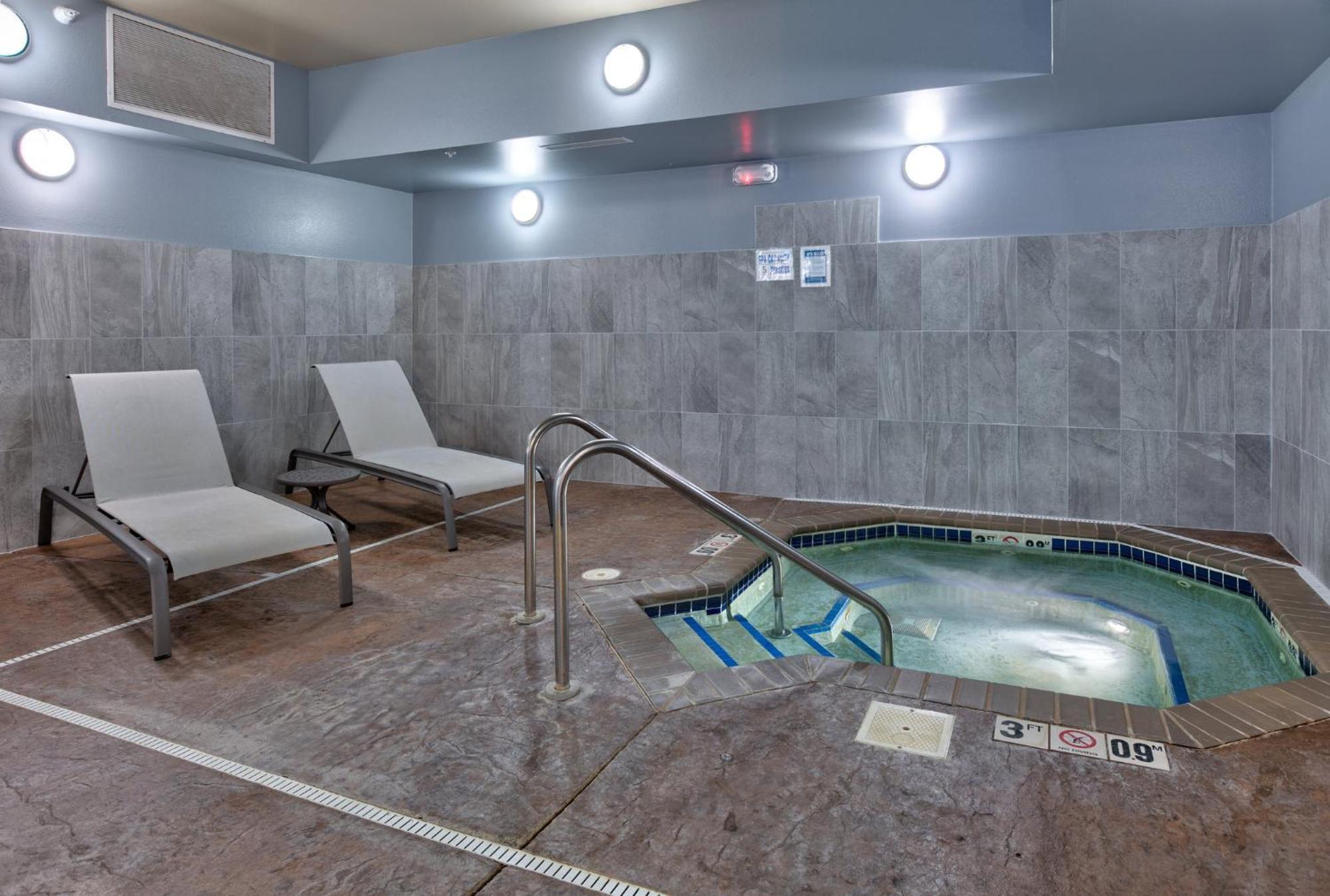 Holiday Inn Express Hotel & Suites Shakopee By Ihg Экстерьер фото