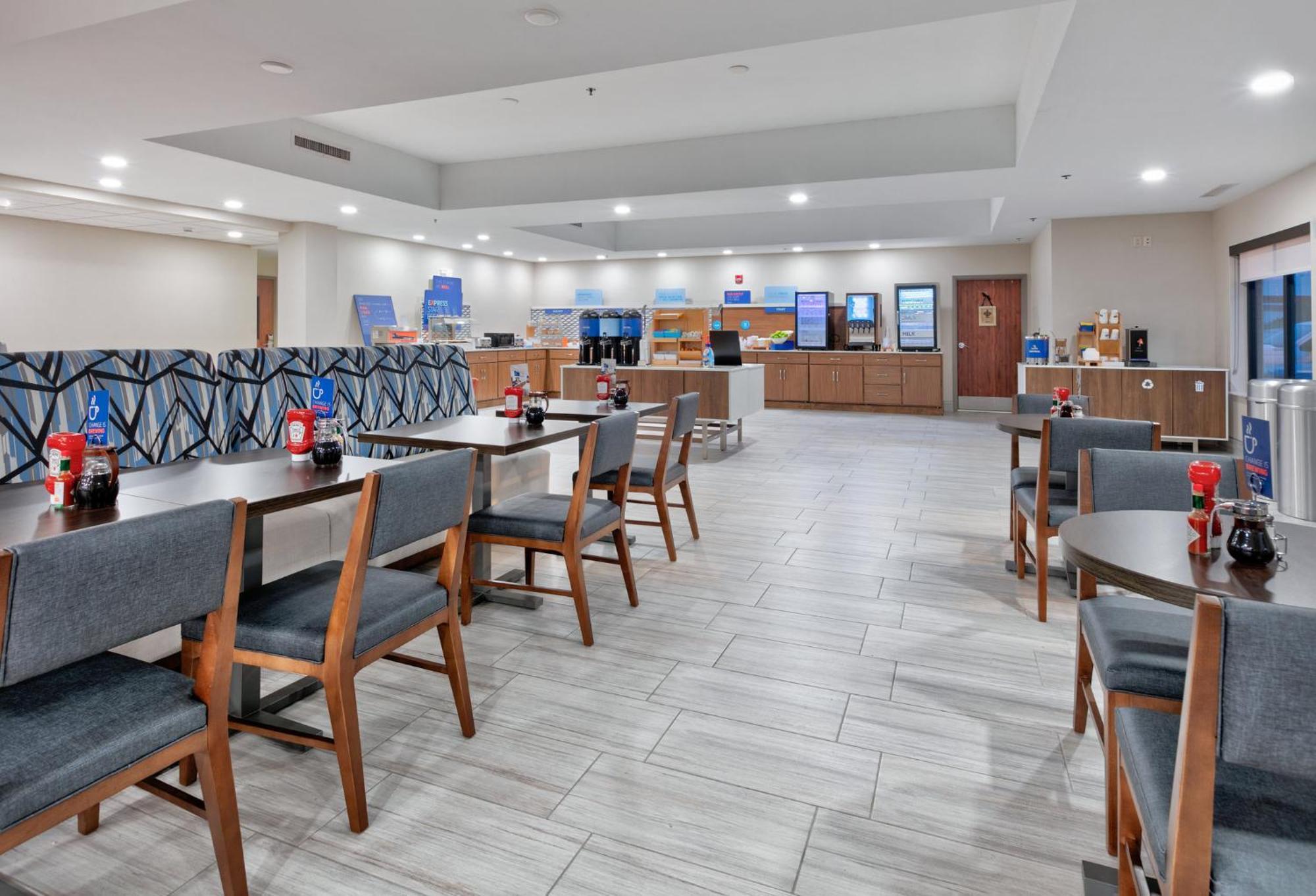 Holiday Inn Express Hotel & Suites Shakopee By Ihg Экстерьер фото